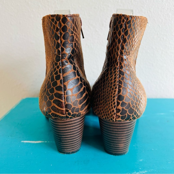 Coconuts by Matisse For Free People Going West Vegan Snakeskin Ankle Boots 7 - Picture 6 of 7